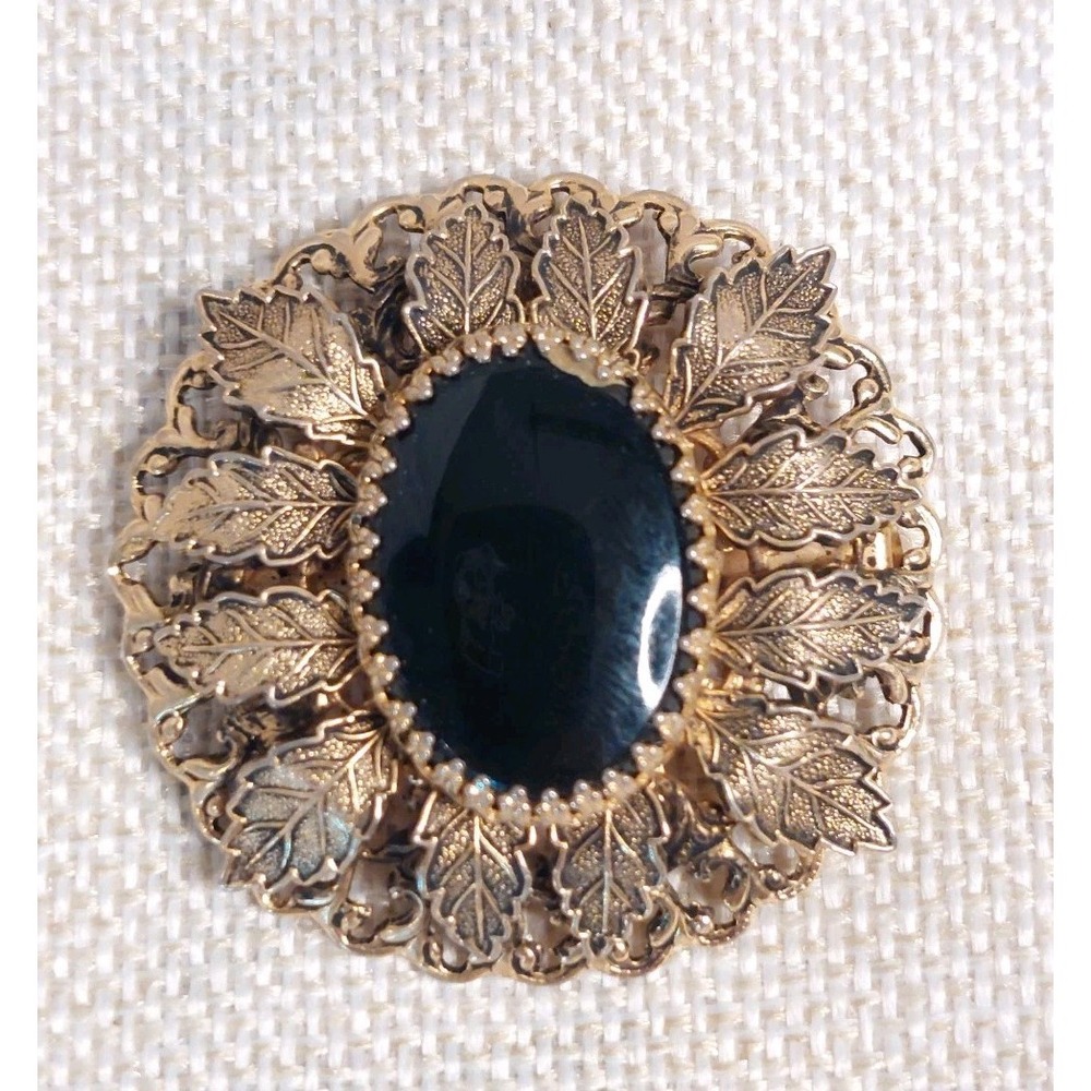 Black Cabochon Brooch Pendant Convertible Pin Faux Onyx Leaf Vintage Gold Tone
